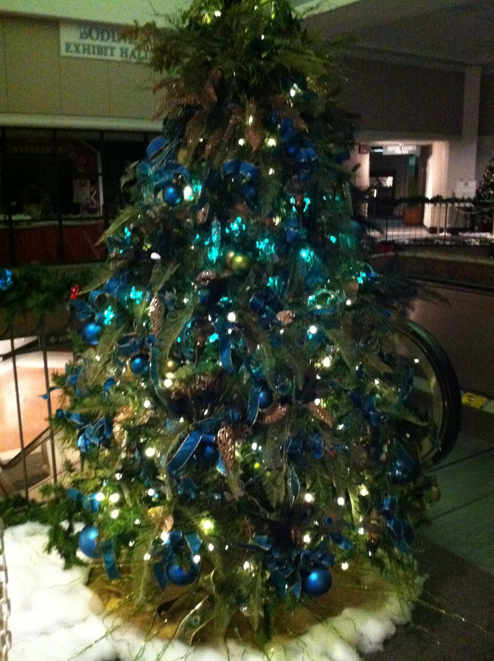 The Peacock Tree fully decorated